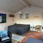 Vlakbij Zee En Gezellig